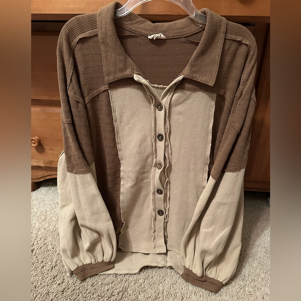 NWOT POL COLOR BLOCK SHACKET